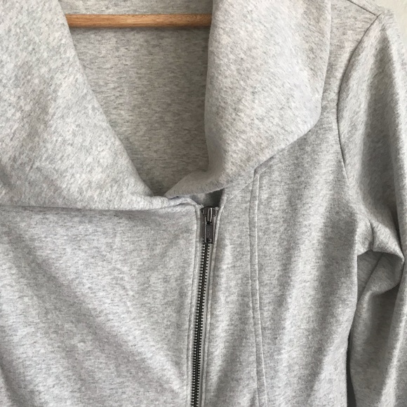 Banana Republic Grey Asymmetrical Sweater Jacket - Picture 3 of 5